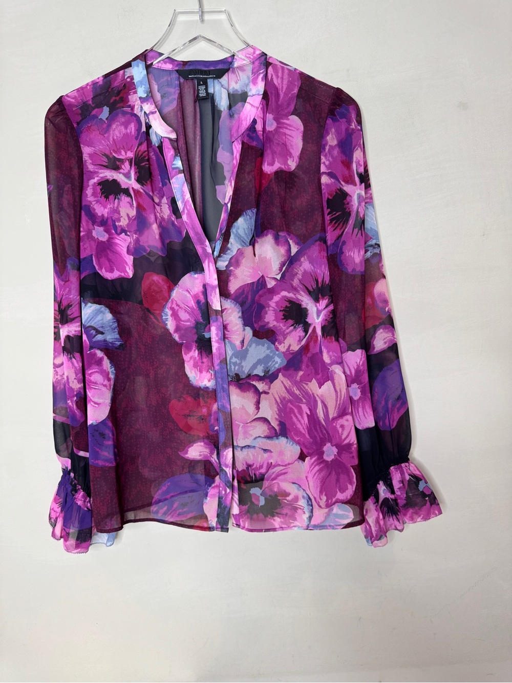 White House Black Market Floral Sheer Blouse Large Purple Pink V-Neck Ruffle Cuf - Picture 2 of 10
